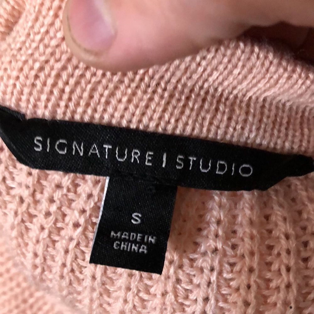 3For$20 sweater size small - Picture 3 of 4